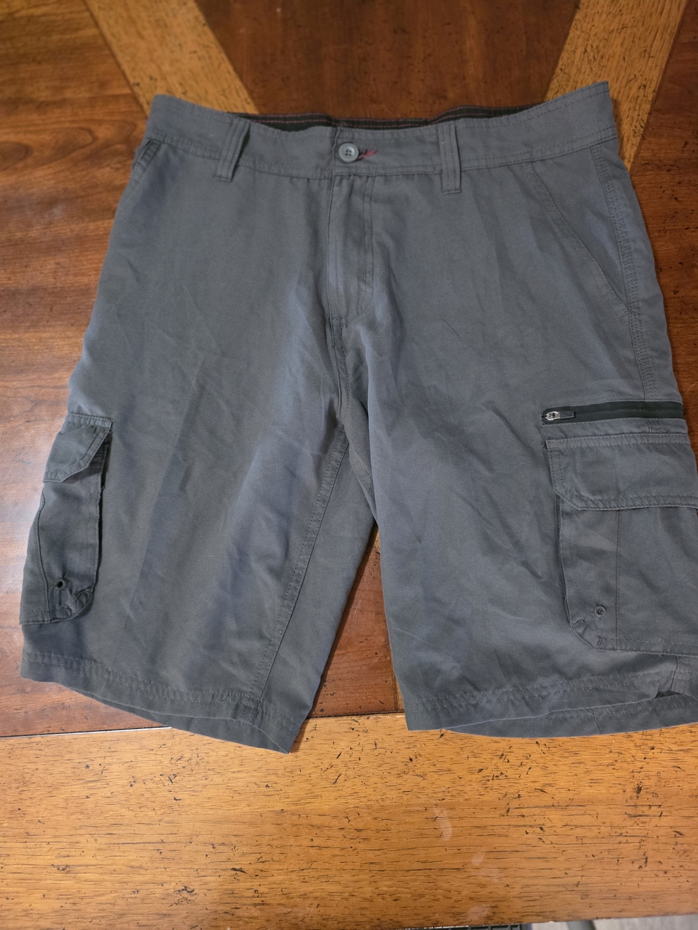 burnside Men's Cargo Shorts in Gray